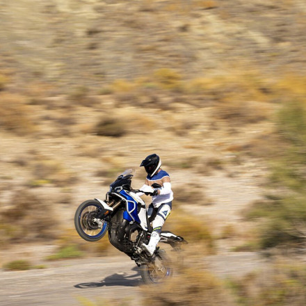 MV Agusta Enduro Veloce 2026: Περιπέτεια με Ιταλικό στυλ και δύναμη