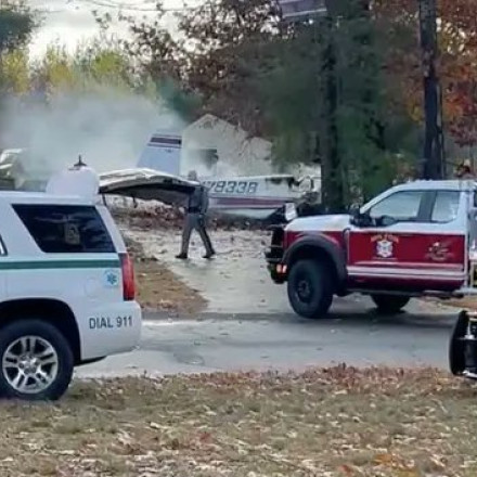 Νέα Υόρκη: Τραγωδία με έναν πιλότο νεκρό από συντριβή αεροπλάνου έξω από σπίτι