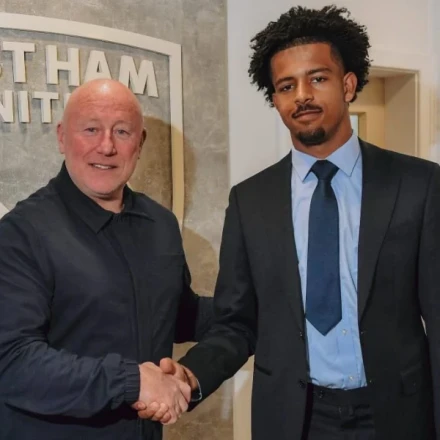 Παρθενική κλήση στην αποστολή της Εθνικής Νέων για τον Ράγιαν Ογεμπάντε