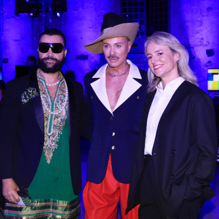 Λάκης Γαβαλάς: Στήριξε τους σπουδαστές του, στην 37η Athens Fashion Week, με μοντέλα από το φετινό GNTM