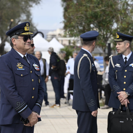 O Α/ΓΕΑ ρόκαρε και τα «έσπασε» σε ουρανό και στεριά