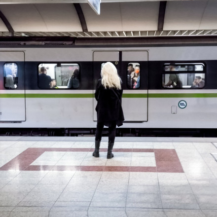 Μετρό: Πυκνώνουν τα δρομολόγια και η συχνότητα διέλευσης των συρμών λόγω Μαραθωνίου