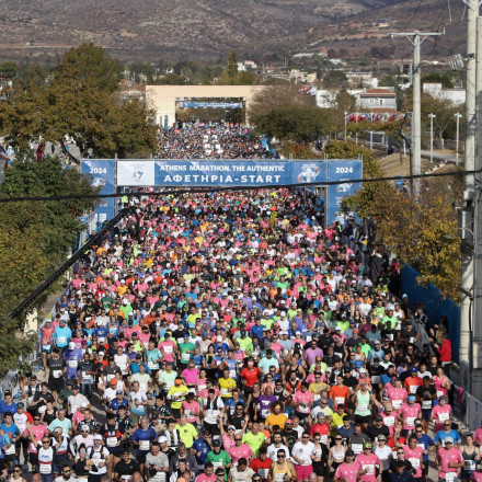 Κυκλοφοριακό «μπλόκο» το Σαββατοκύριακο λόγω του 42ου Αυθεντικού Μαραθωνίου – Ποιοι δρόμοι κλείνουν