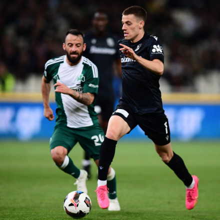 Live το μεγάλο ντέρμπι της Super League ανάμεσα σε Παναθηναϊκό και ΠΑΟΚ στη Λεωφόρο