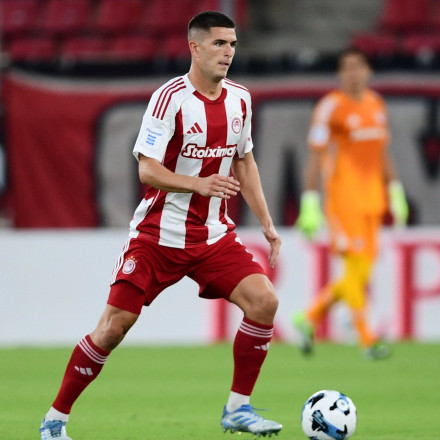 Ολυμπιακός: Μετά τον Κοστίνια κοντά σε ανανέωση συμβολαίου και ο Λορέντζο Πιρόλα