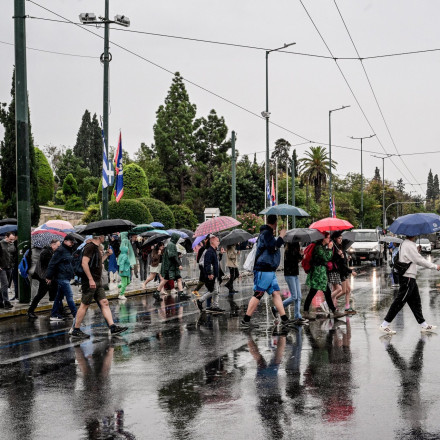 Καιρός: Με καταιγίδες ξεκινά η εβδομάδα – Έντονα φαινόμενα σε πολλές περιοχές, ανάμεσά τους η Αττική