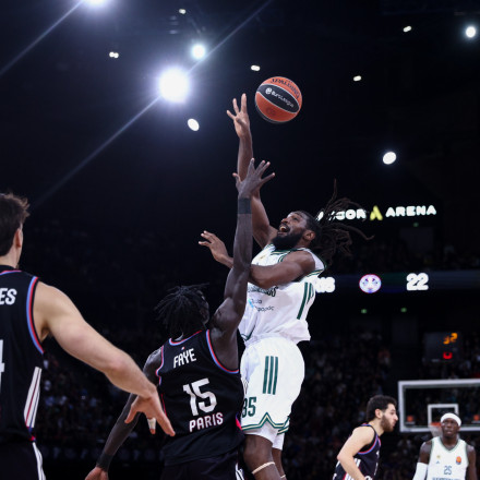 Η βαθμολογία της EuroLeague μετά από τη νίκη του Παναθηναϊκού στο Παρίσι εναντίον της Παρί