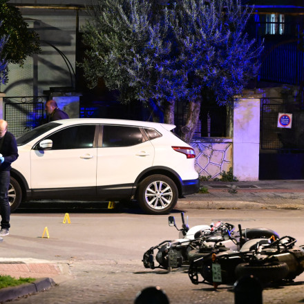 Άγιος Δημήτριος: Ανθρωποκυνηγητό για τους διαρρήκτες που τραυμάτισαν τρεις αστυνομικούς