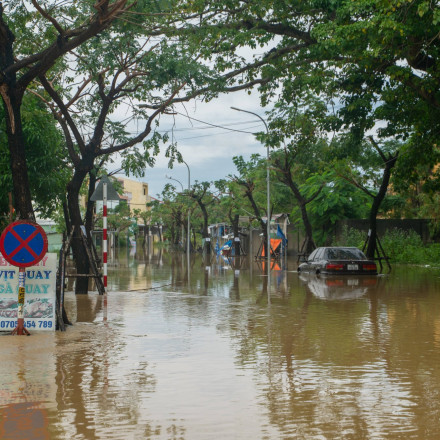 ΟΗΕ: 250 εκατ. άνθρωποι εκτοπίστηκαν την τελευταία δεκαετία λόγω κλιματικής κρίσης