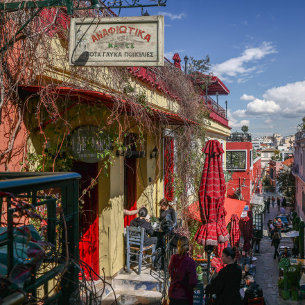 Διακοπές χωρίς αυτοκίνητο; Κι όμως η Αθήνα είναι η κορυφαία επιλογή αφήνοντας πίσω όλη την Ευρώπη