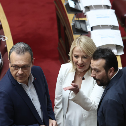 ΣΥΡΙΖΑ: Ο «ανασχηματισμός» και η θέση που όλοι «λιγουρεύονται»