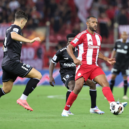 Live η αναμέτρηση του Ολυμπιακού κόντρα στον Ατρόμητο στο «Γ. Καραϊσκάκης»