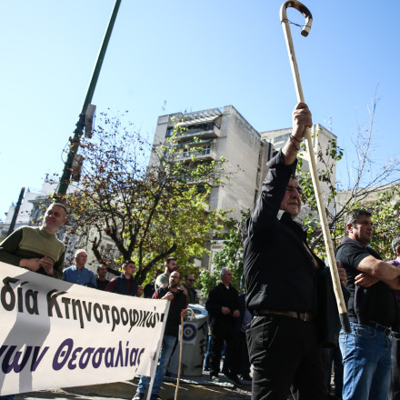 Τσιάρας, Χατζηδάκης, Πετραλιάς οι τρεις που κρίνουν το αγροτικό «μέτωπο»