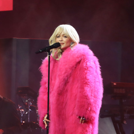 Ρίτα Όρα: «Είμαι σίγουρη ότι είμαι ''μάγισσα'' - Είναι ένα γονίδιο που υπάρχει στην οικογένειά μου»