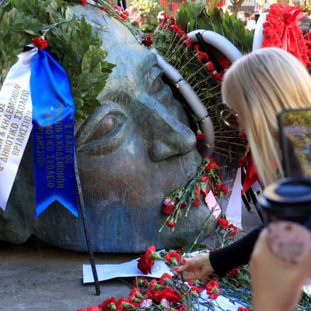 «Αστακός» η Αθήνα για το Πολυτεχνείο – Drones, ελικόπτερα και 5.000 αστυνομικοί στο πόδι