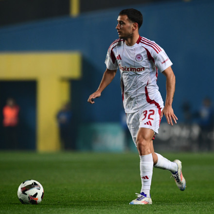 Live η εκτός έδρας αναμέτρηση του Ολυμπιακού κόντρα στον Παναιτωλικό στο Αγρίνιο