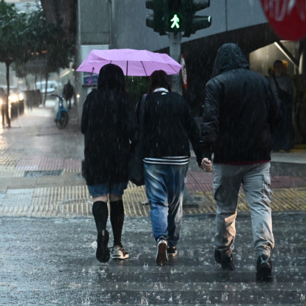 Κακοκαιρία Adel: Νέα σφοδρή επιδείνωση με καταιγίδες, χαλάζι και επικίνδυνα φαινόμενα