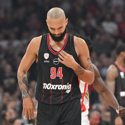 Ολυμπιακός: Το «hvala» του Ερυθρού Αστέρα, το επαναλαμβανόμενο έργο και ο... Φαλ