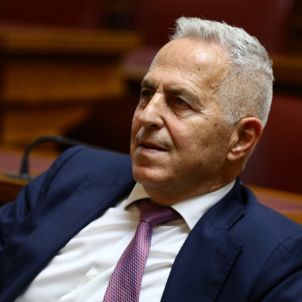 Αποστολάκης: «Έχουν κλείσει τους κύκλους τους ΣΥΡΙΖΑ, Νέα Αριστερά» - Τι είπε για το βιβλίο Τσίπρα