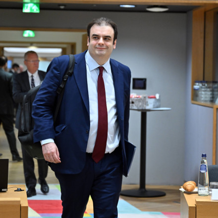 Eurogroup: Υποψήφιος για την προεδρία ο Κυριάκος Πιερρακάκης-Απέναντί του μόνο ο Βέλγος Βαν Πετέγκεμ