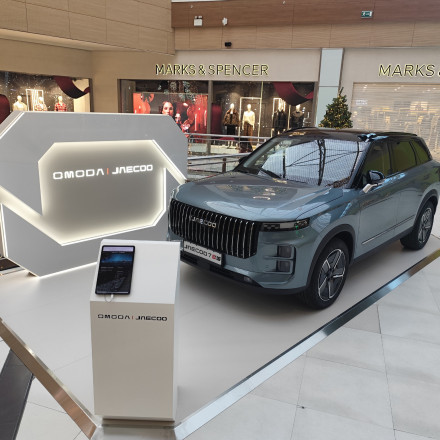 Το Jaecoo 7 SHS-P της Omoda & Jaecoo στο The Mall Athens