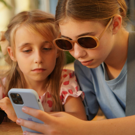 Τι να κάνετε όταν αγοράζετε έξυπνο κινητό στο παιδί σας
