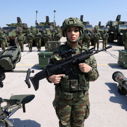 Σερβία: Ειδικά σχεδιασμένο εσώρουχο για τις γυναίκες των ενόπλων δυνάμεων