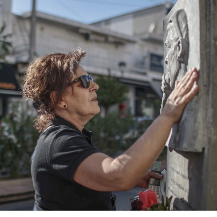 Παύλος Φύσσας: 10 χρόνια από τη δολοφονία που συγκλόνισε την Ελλάδα Παύλος Φύσσας: 10 χρόνια από τη δολοφονία που συγκλόνισε την Ελλάδα