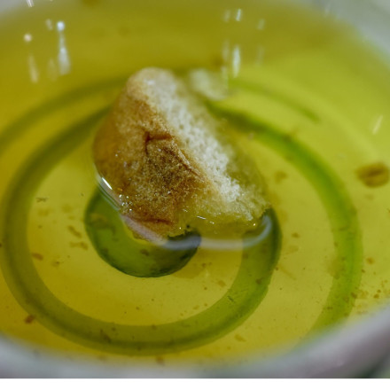 Tips για να ξεχωρίζεις το νοθευμένο ελαιόλαδο