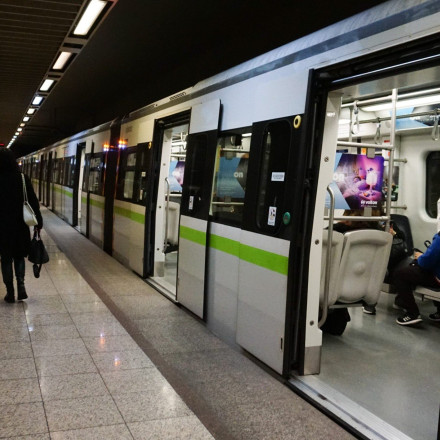 Μετρό: Νεκρός ο άνδρας που έπεσε στις ράγες στον σταθμό Άγιος Αντώνιος