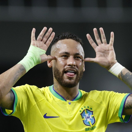 «Τα όνειρα μπορούν να γίνουν αληθινά» - Η συλλογή του Νεϊμάρ από υπερπολυτελή οχήματα (pic)