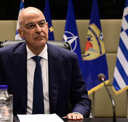 Δένδιας: Η Ελληνική Αεροπορική Βιομηχανία θα εποπτεύεται και πάλι από το ΥΕΘΑ Δένδιας: Η Ελληνική Αεροπορική Βιομηχανία θα εποπτεύεται και πάλι από το ΥΕΘΑ