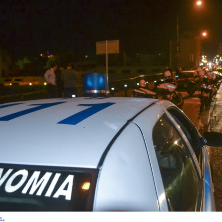 Λάρισα: Συνελήφθησαν 7 άτομα για τα επεισόδια έξω από το κτήριο της Περιφέρειας Θεσσαλίας