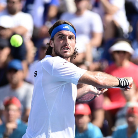 Στέφανος Τσιτσιπάς: Δόθηκε το όνομα του σε γήπεδο στη Γαλλία