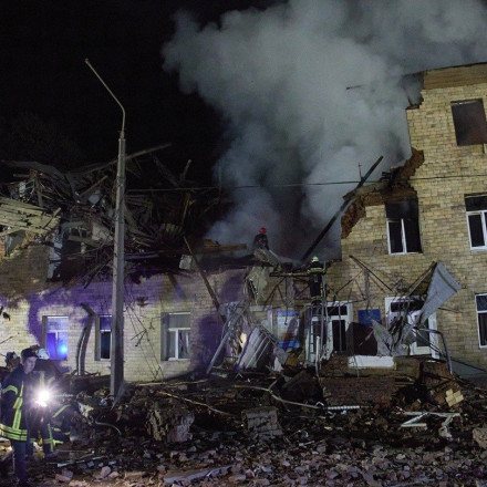 Ουκρανία: Η στιγμή που ρωσικό drone-καμικάζι χτυπά πολυκατοικία στο Κίεβο