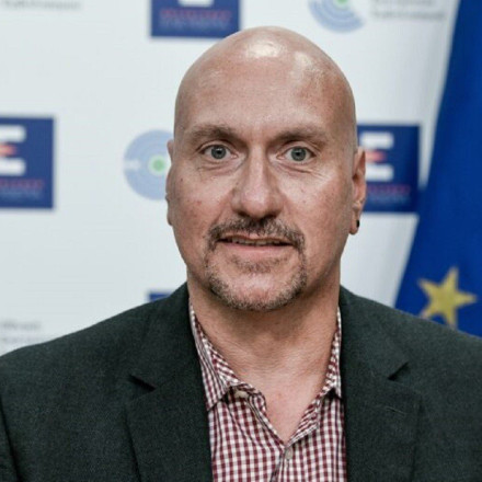 Παραιτήθηκε ο πρόεδρος του ΕΟΔΥ Θεοκλής Ζαούτης – Ποιος τον αντικαθιστά