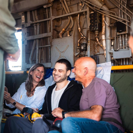 Ο πρώην όμηρος της Χαμάς Αλόν Οχέλ μιλά για τη φρίκη: Με πήραν από τη ζωή και με έβαλαν στην κόλαση