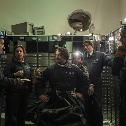 «Ριφιφί»: Το ελληνικό… «Casa De Papel» παρουσιάζει τη ληστεία του αιώνα που συνέβη το 1992 (βίντεο)