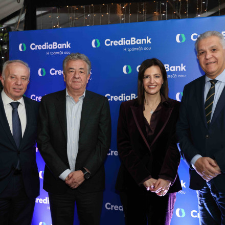 CrediaBank: Το πρώτο κατάστημα Νέας Εμπειρίας στην Κρήτη ανοίγει τις πόρτες του στο Ηράκλειο
