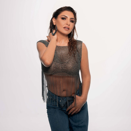 Έλενα Παπαρίζου: Εκτάκτως στο νοσοκομείο - Τι τρέχει με την υγεία της;