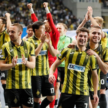 Καιράτ: Ο λόγος που θα φοράει μαύρα περιβραχιόνια στον αγώνα απέναντι στον Ολυμπιακό