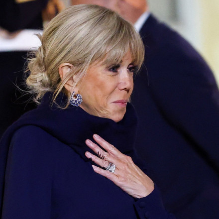 Η Μπριζίτ Μακρόν δεν μετανιώνει για το «ηλίθιες βρωμιάρες» - «Λυπάμαι, ήμουν ο εαυτός μου»