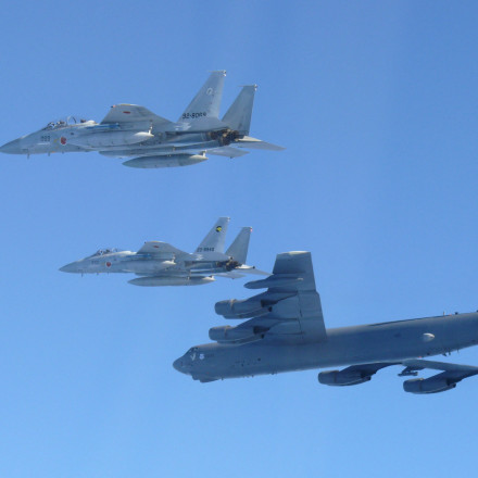 Κλιμακώνεται η ένταση στην Άπω Ανατολή: ΗΠΑ και Ιαπωνία «απάντησαν» στην άσκηση Ρωσίας, Κίνας