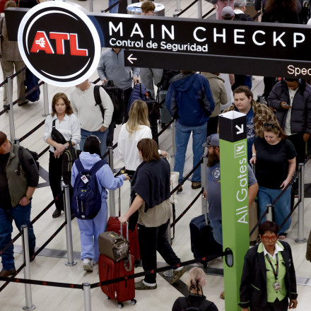 Νέοι κανόνες εισόδου στις ΗΠΑ με «σκανάρισμα» στα social media - Οι αλλαγές αφορούν και τους Έλληνες