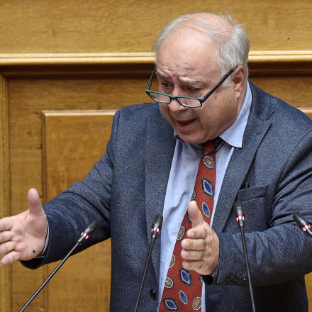 Ο Παρασκευαϊδης γλιτώνει (πάλι) τη διαγραφή - «Διαστρέβλωση...»