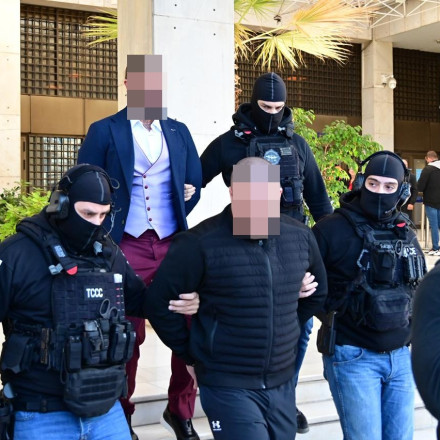 Φοινικούντα: Αποχώρησαν από την Ευελπίδων οι συλληφθέντες - Αθώος δηλώνει ο ανιψιός