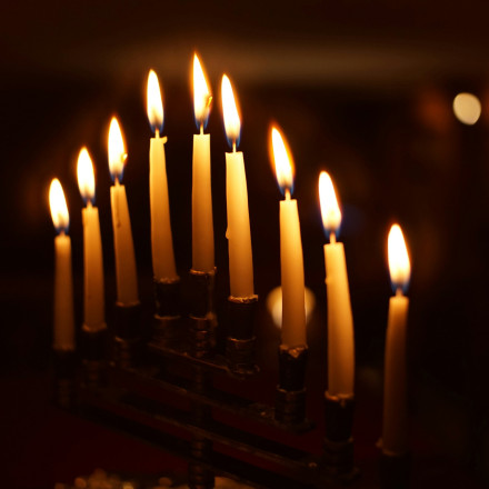 Χανουκά: Η Εβραϊκή γιορτή του Φωτός, η επανάσταση κατά του Έλληνα βασιλιά και το μακελειό στο Σίδνεϊ