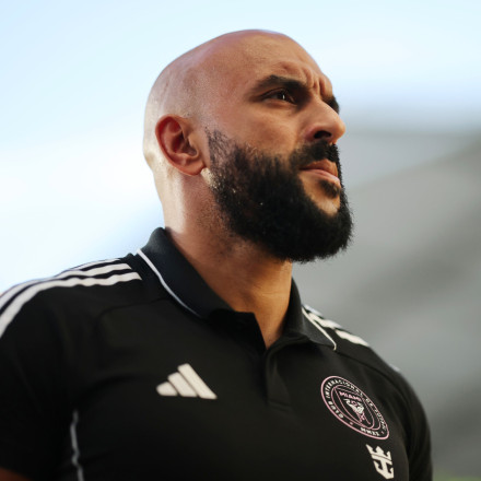 Yassine Cheuko: Ο viral bodyguard του Messi που αμείβεται σαν σταρ