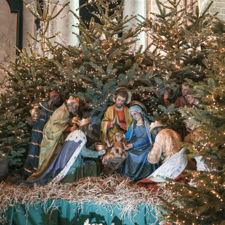 Ιταλία: Φυγάς κρυβόταν σε φάτνη παριστάνοντας το... άγαλμα - Τον εντόπισε ο δήμαρχος