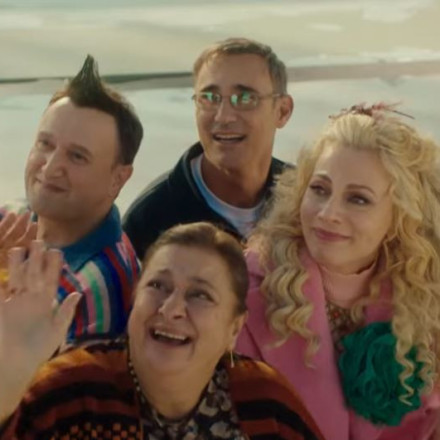 «Στο παρά 5 - 20 χρόνια μετά»: Η Ντάλια, η χρεοκοπία και τα τρία… μπλε χαρτονομίσματα στο ATM